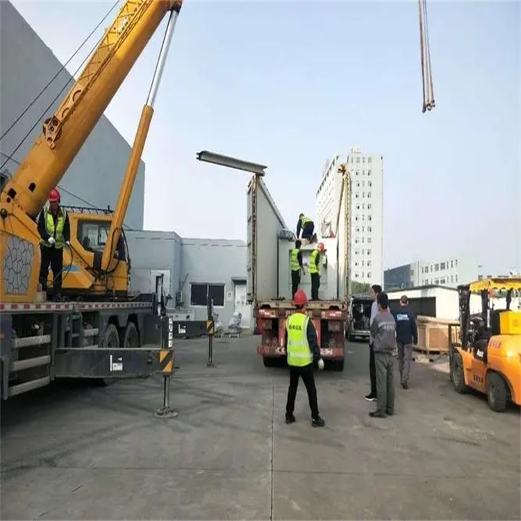 双流如何找到附近的吊车救援服务